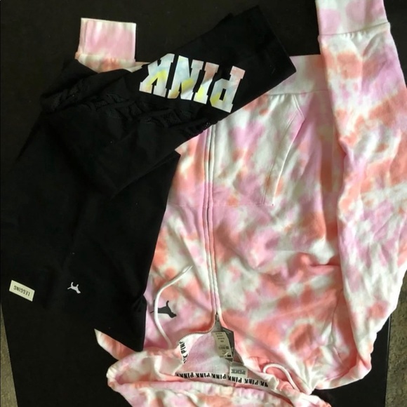 Victoria Secret - Picture 6 of 8